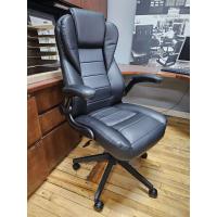 Executive Chair with lumbar and pillow shoulder support (14)